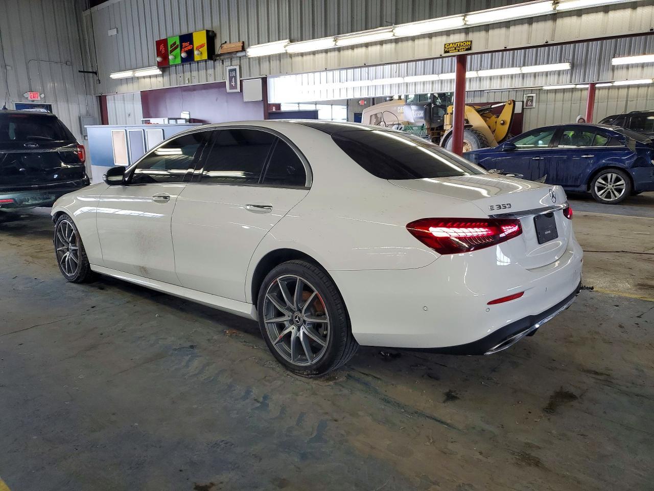 2021 MERCEDES-BENZ E-Class