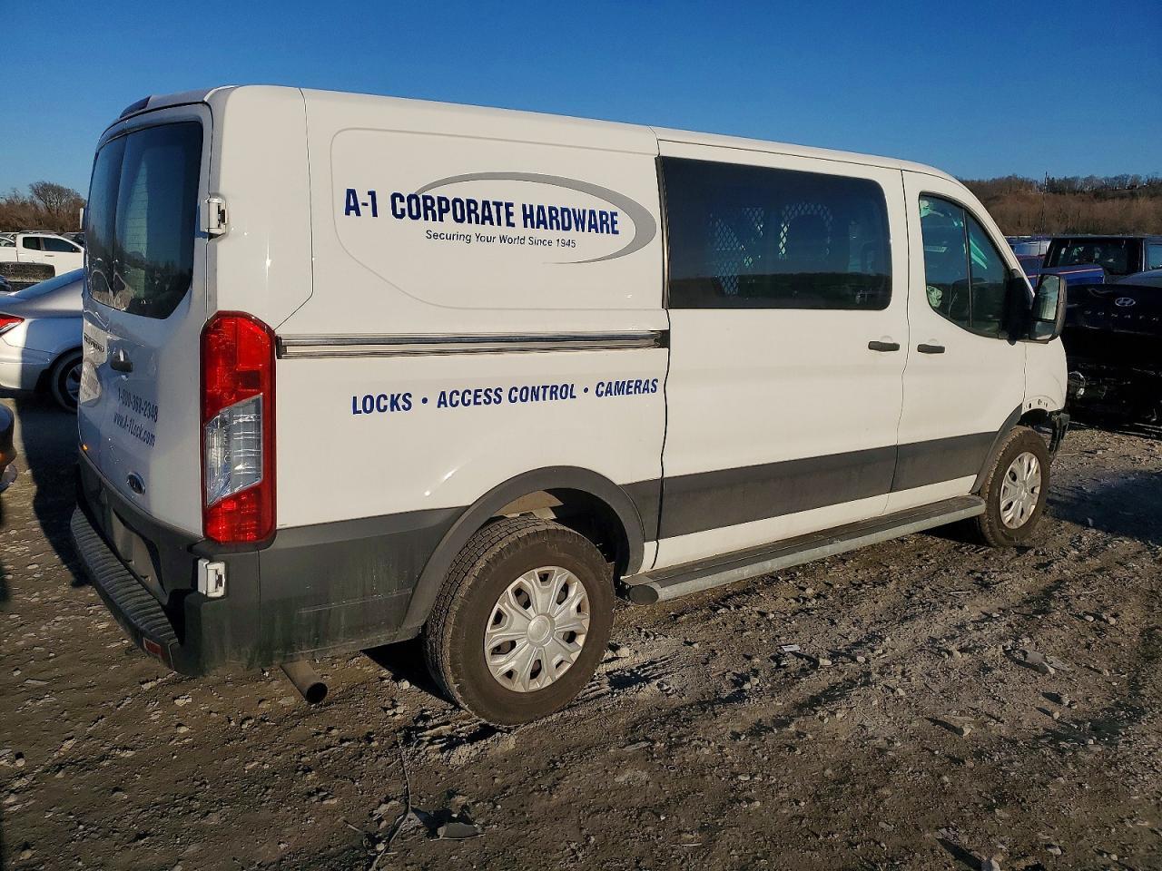 2022 FORD Transit