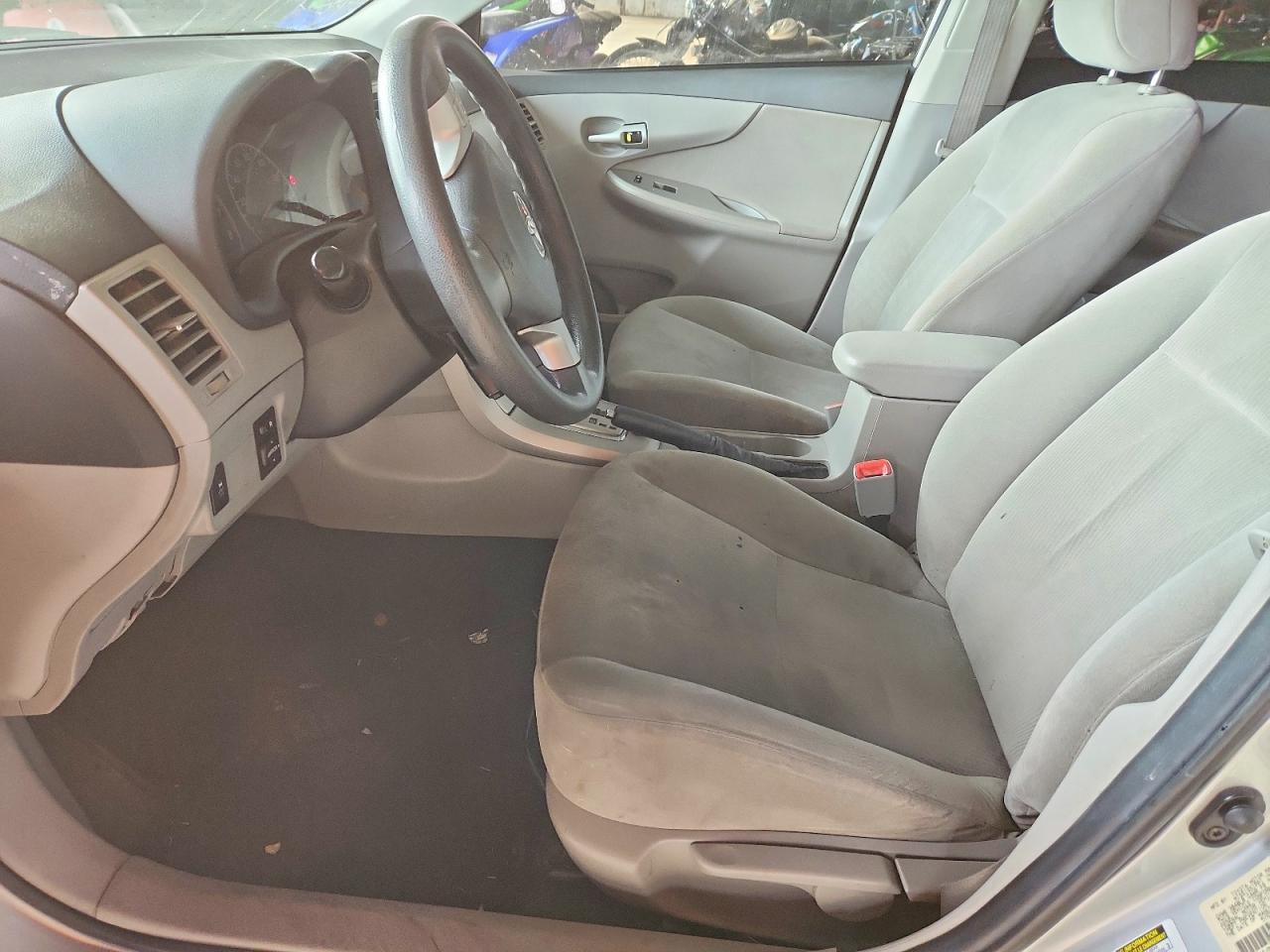 2012 TOYOTA COROLLA