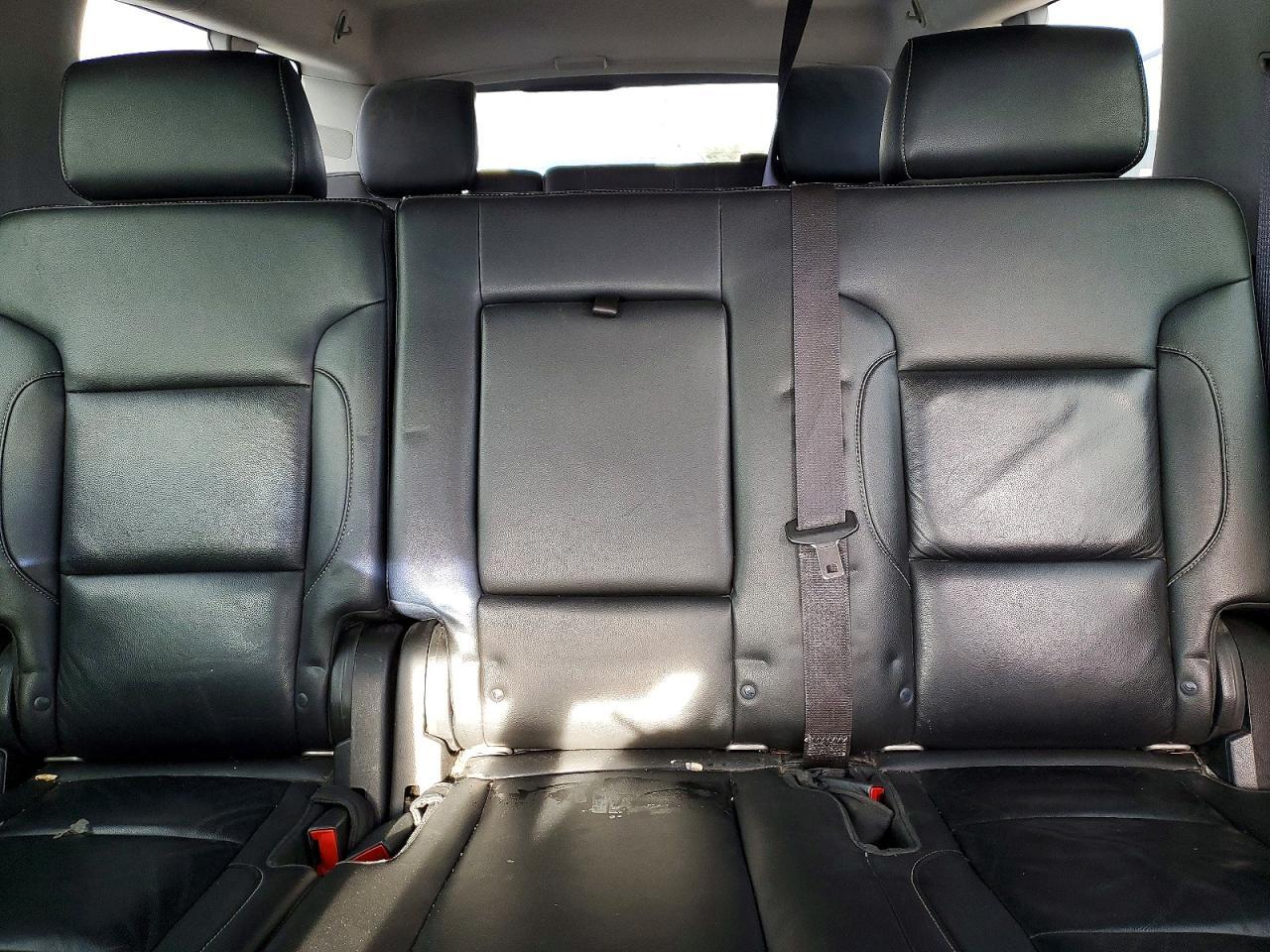 2015 CHEVROLET Suburban