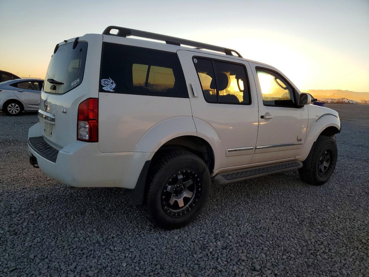 2008 NISSAN PATHFINDER