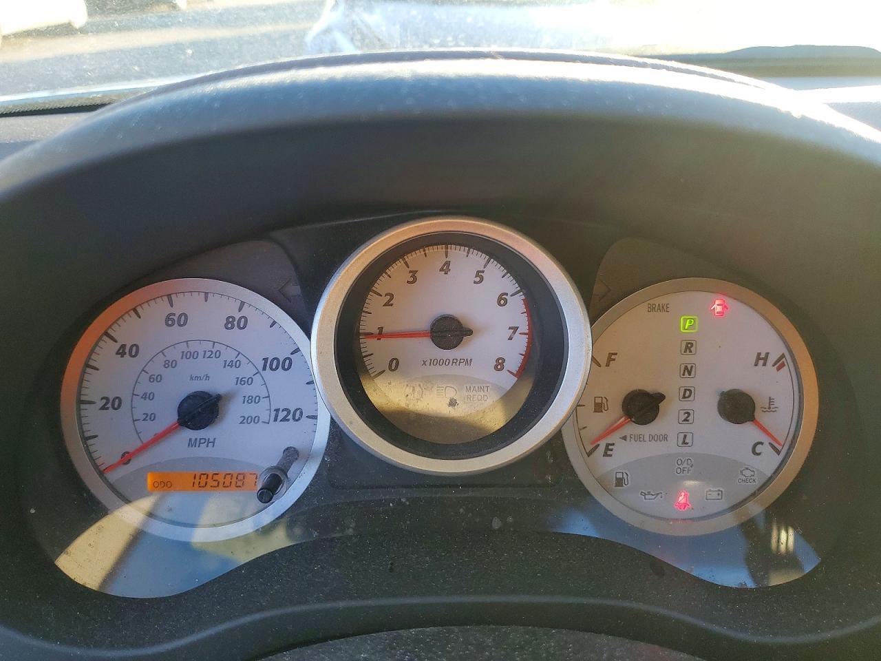 2004 TOYOTA RAV4