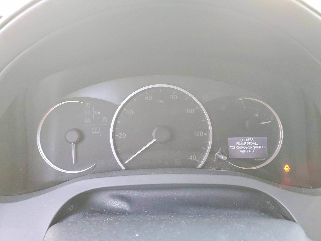 2011 LEXUS CT 200