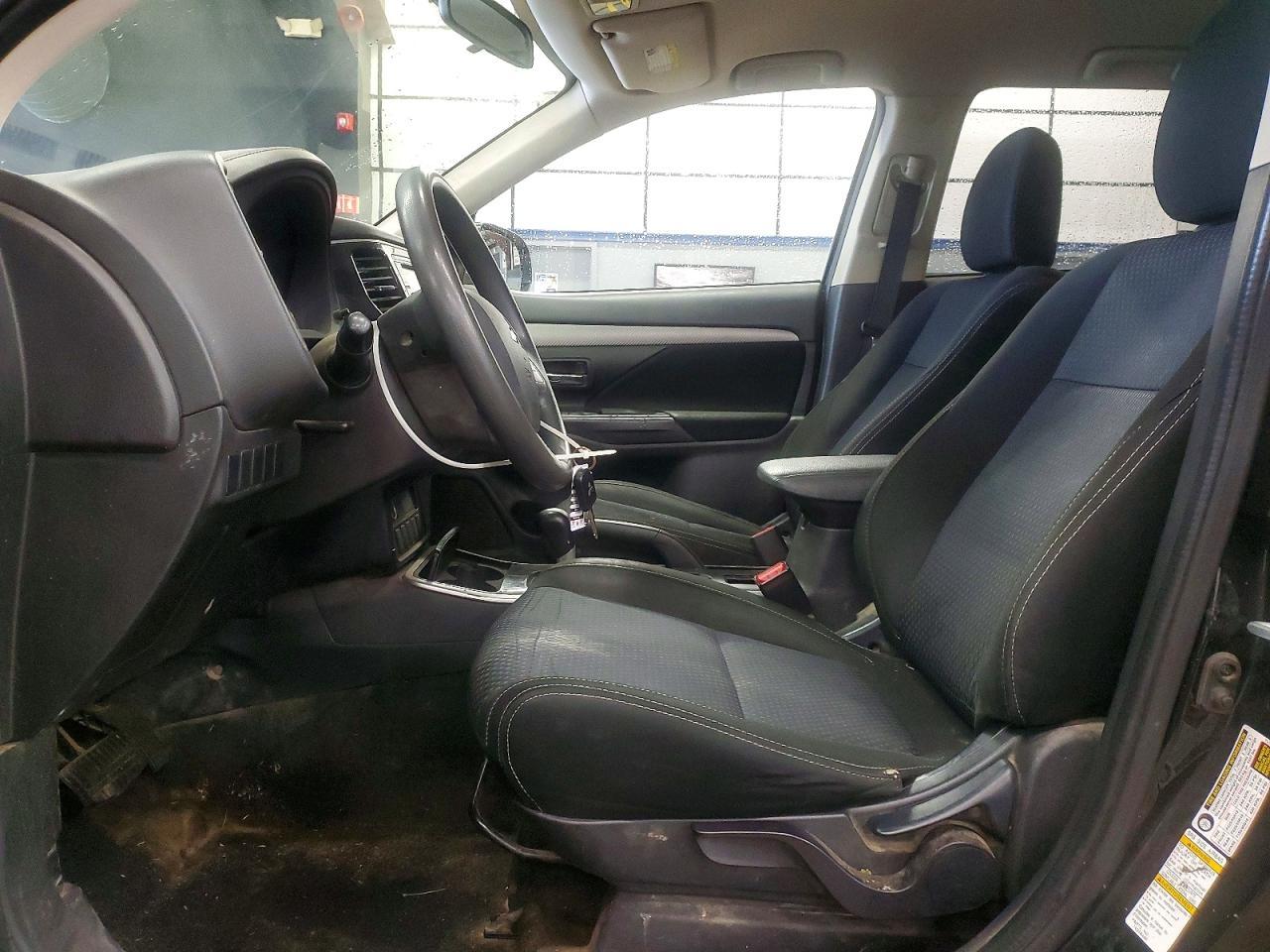 2018 MITSUBISHI outlander