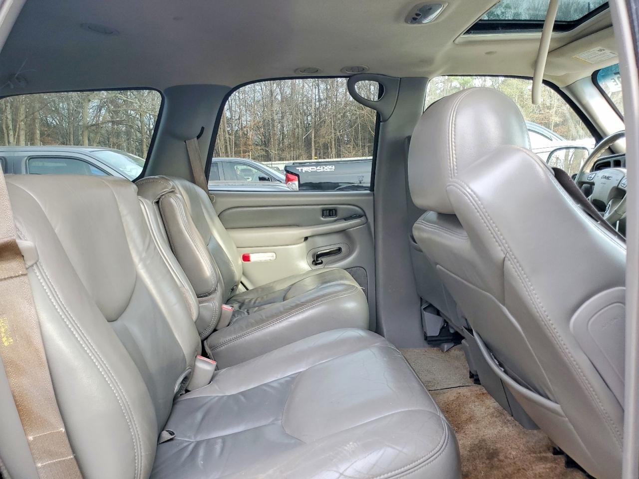 2003 GMC Yukon