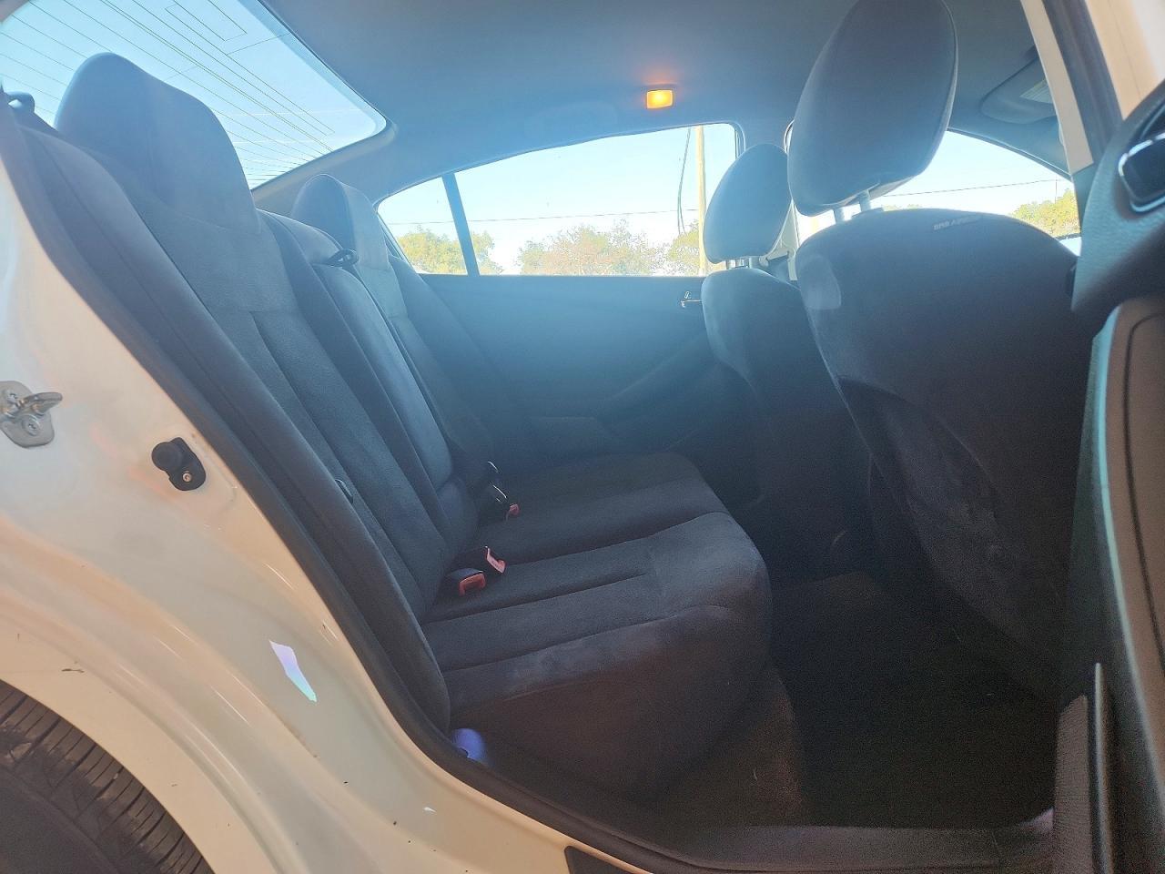 2011 NISSAN ALTIMA