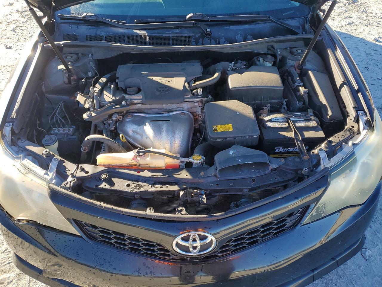 2014 TOYOTA CAMRY