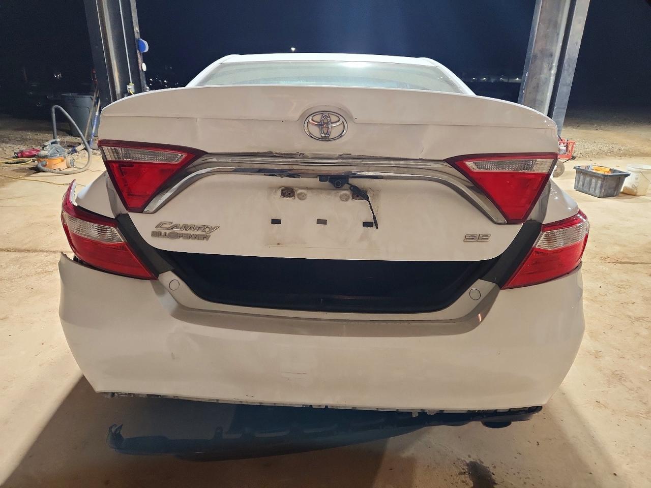 2017 TOYOTA CAMRY