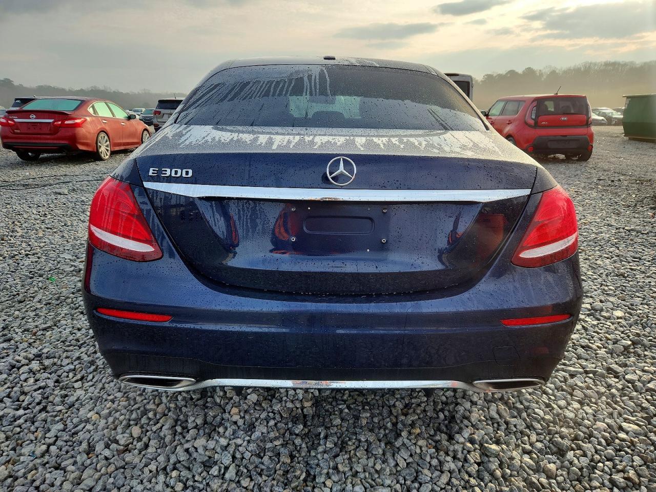 2017 MERCEDES-BENZ E-Class