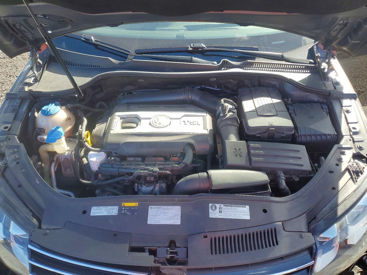 2015 VOLKSWAGEN EOS
