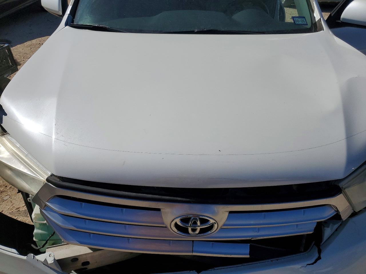 2013 TOYOTA HIGHLANDER