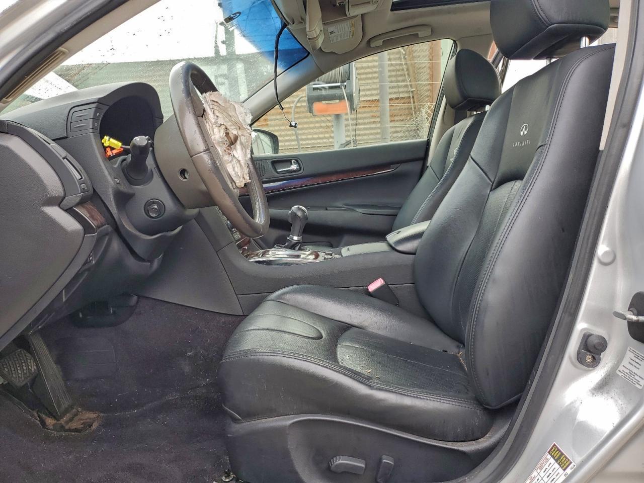 2012 INFINITI G37