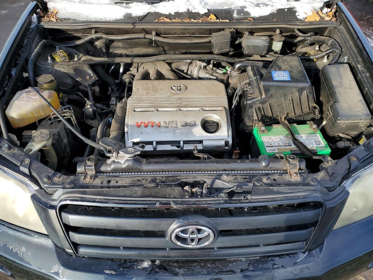 2005 TOYOTA HIGHLANDER