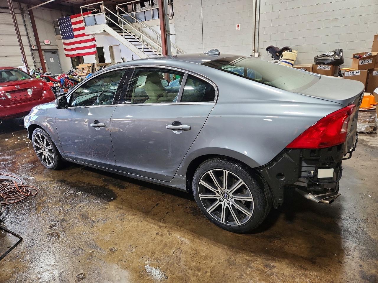 2018 VOLVO S60