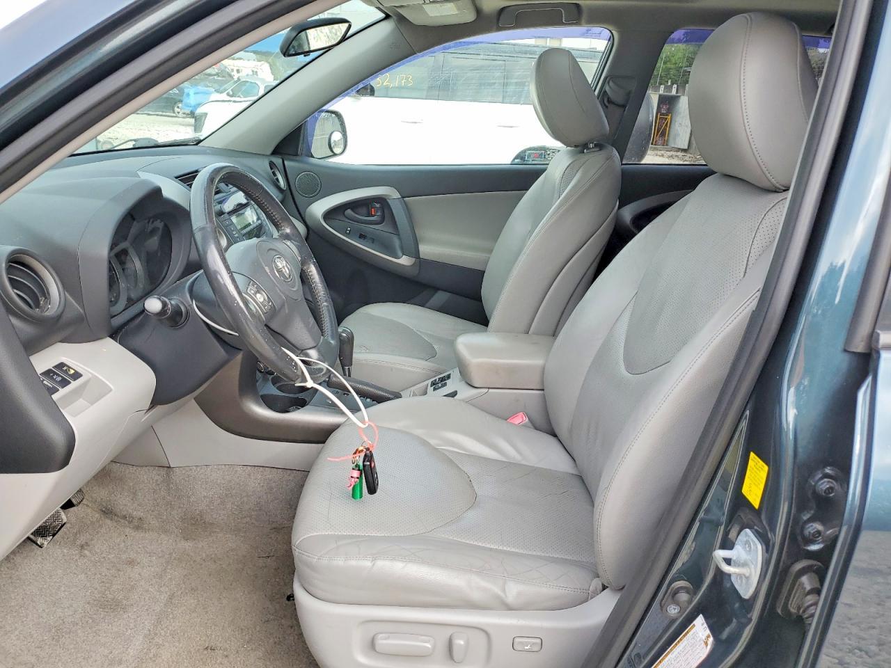 2009 TOYOTA RAV4