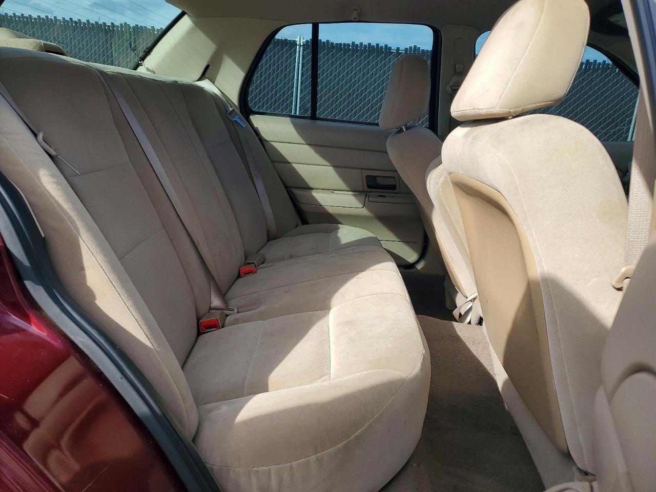 2005 FORD Crown Victoria