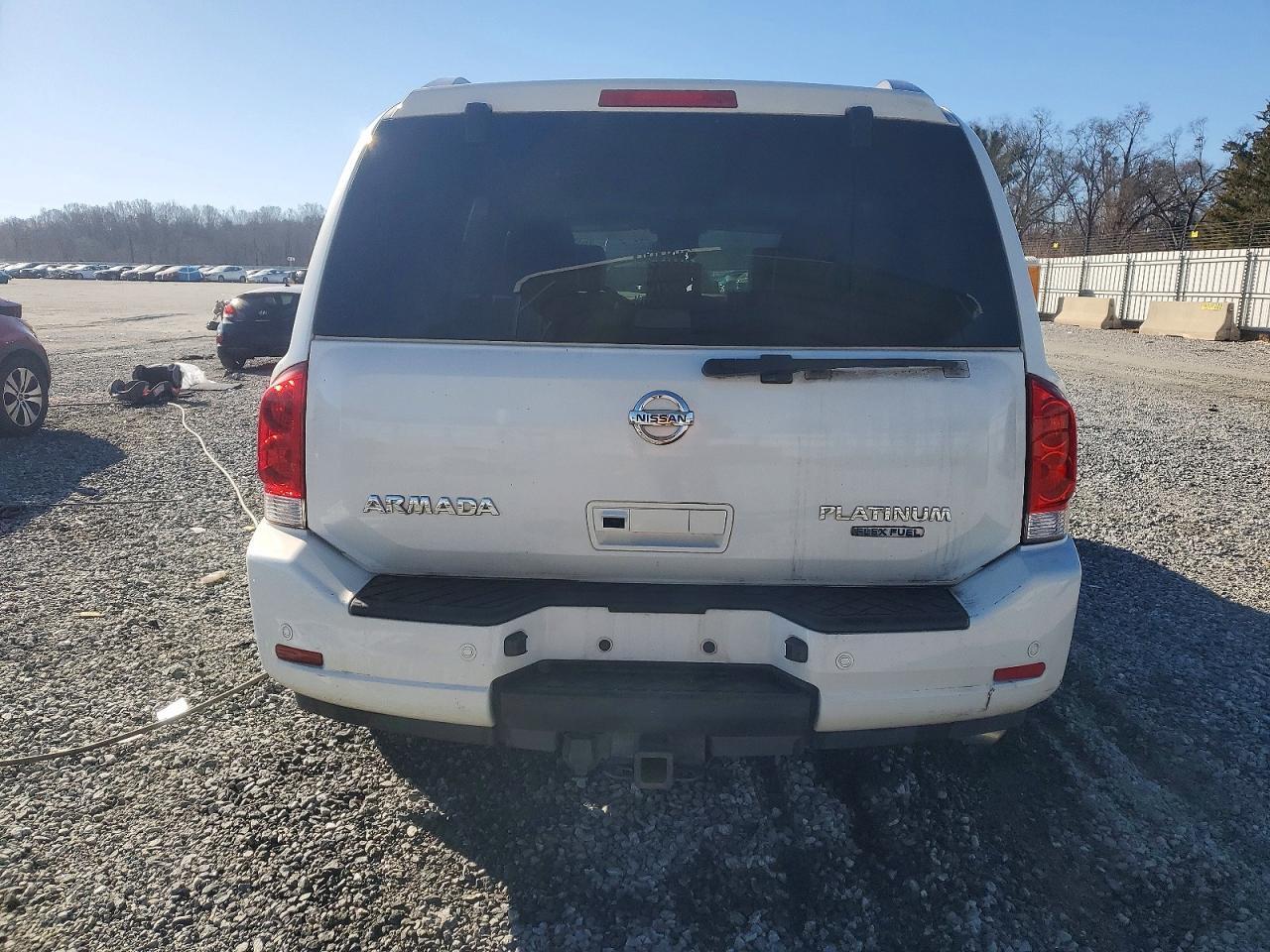 2014 NISSAN Armada