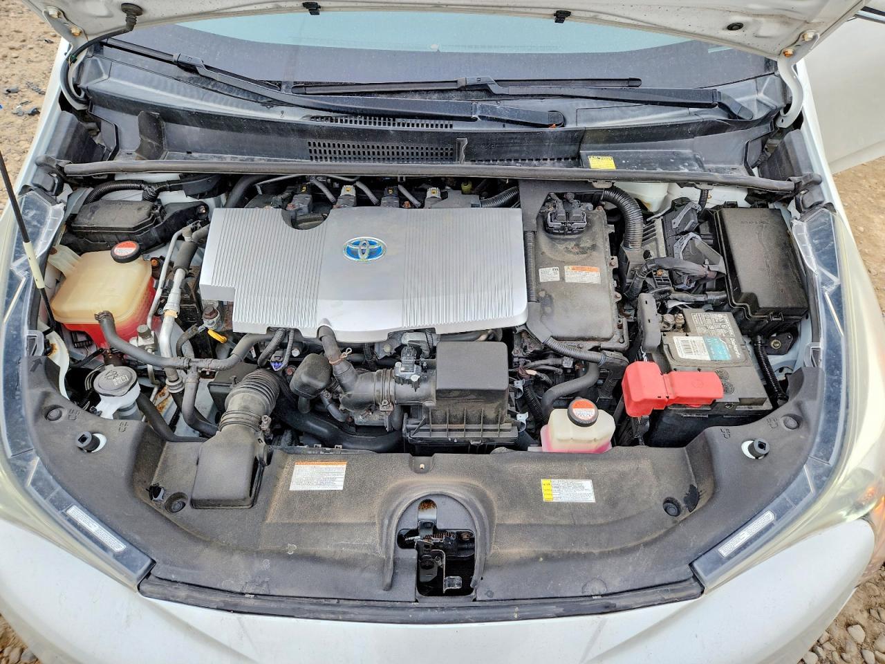 2016 TOYOTA PRIUS