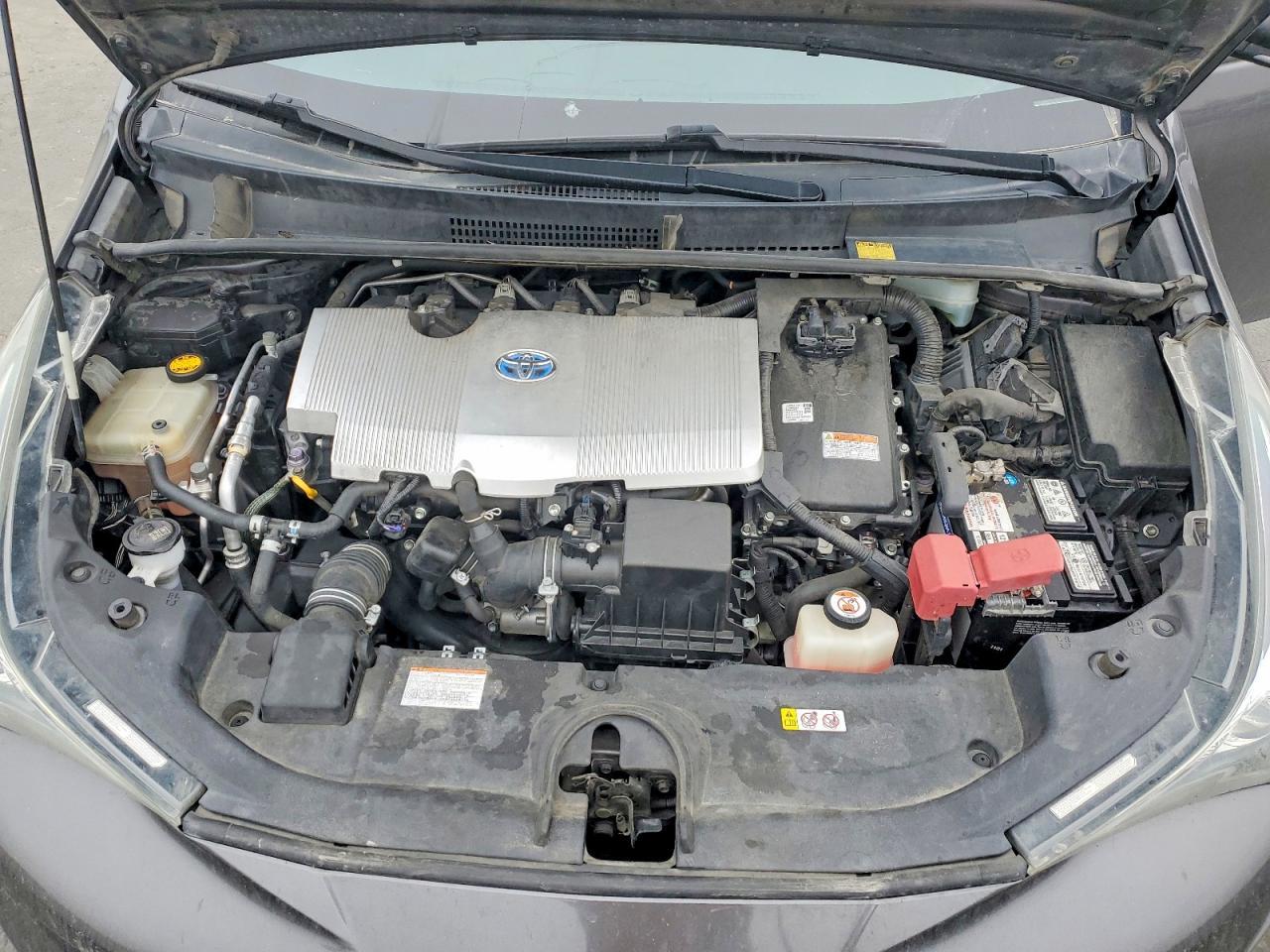 2018 TOYOTA PRIUS