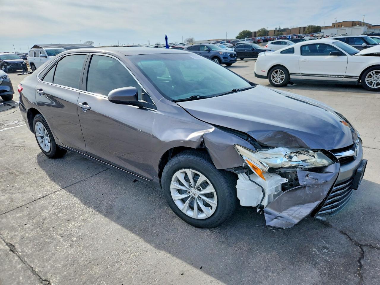 2017 TOYOTA CAMRY