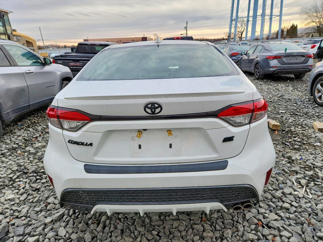 2021 TOYOTA COROLLA