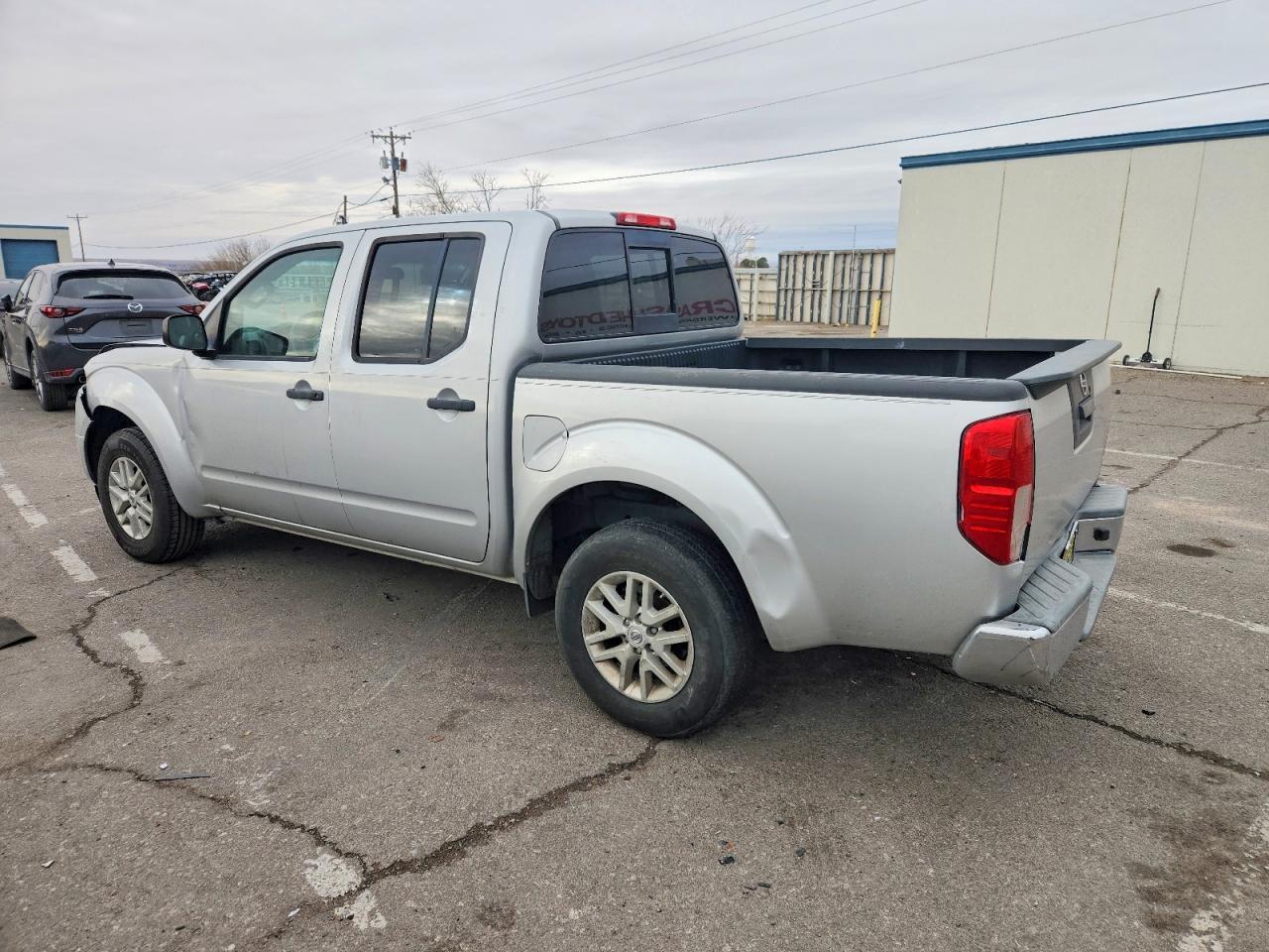 2015 NISSAN Frontier