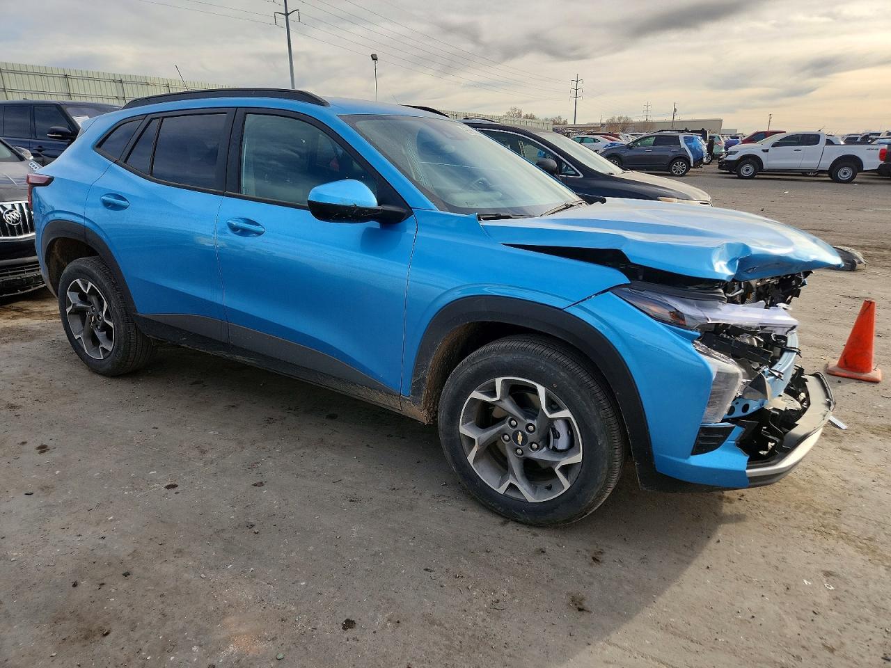2025 CHEVROLET TRAX