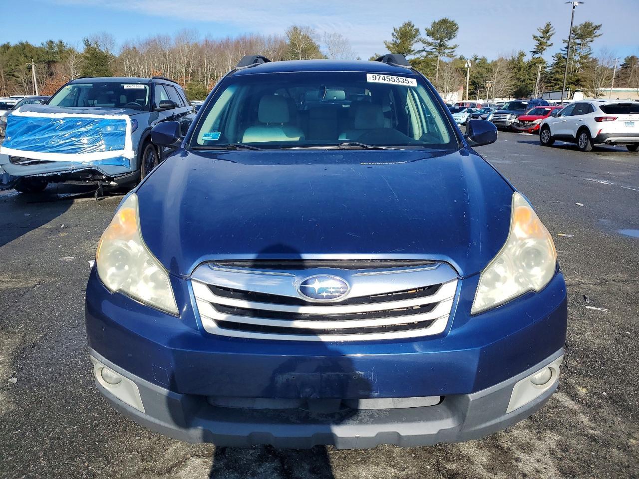 2010 SUBARU Outback