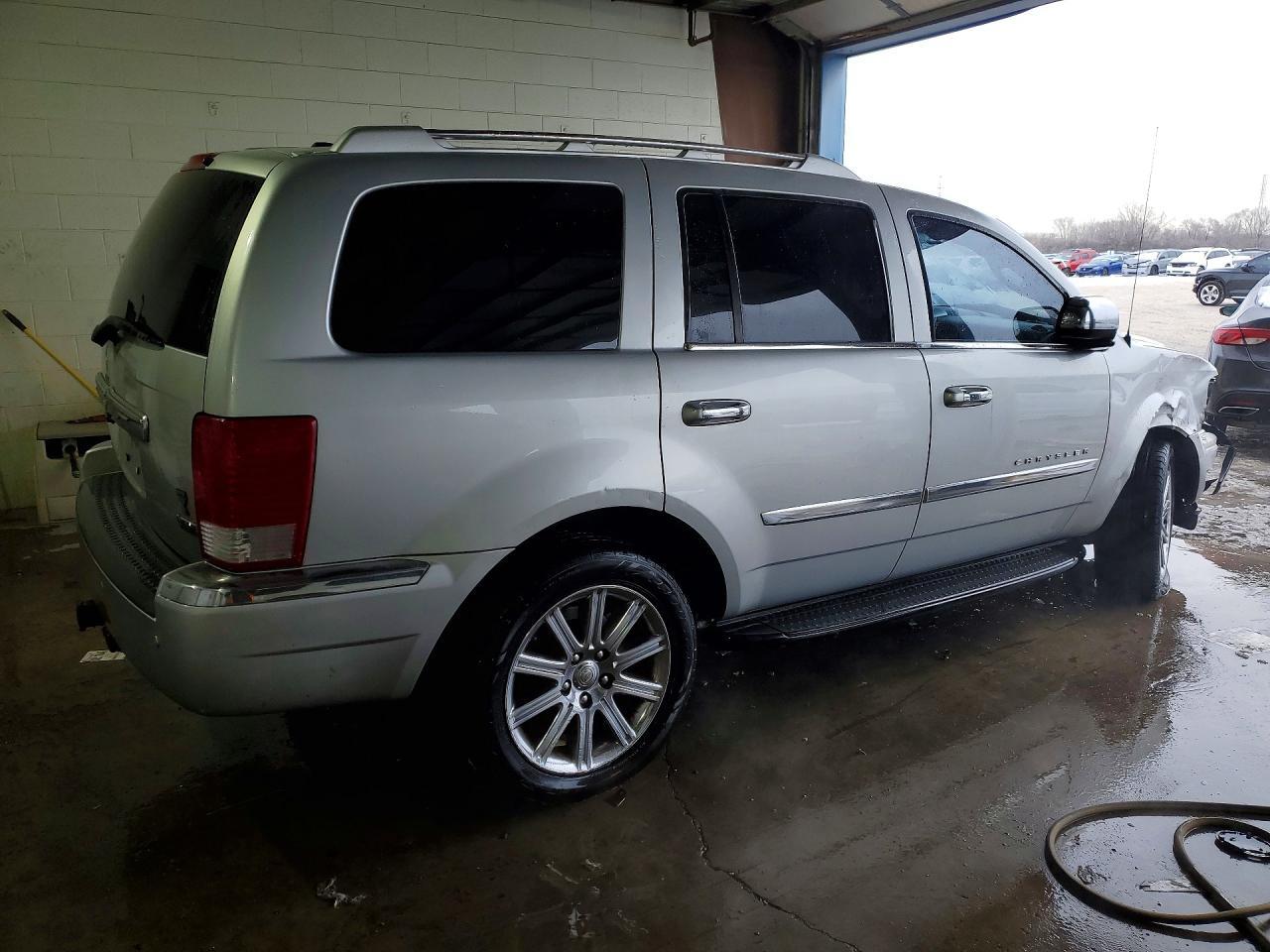 2007 CHRYSLER Aspen