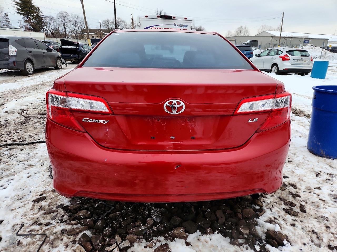 2012 TOYOTA CAMRY