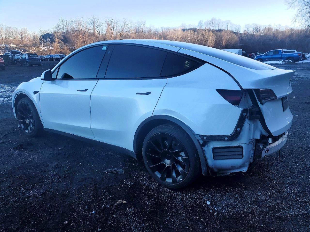 2022 TESLA MODEL Y