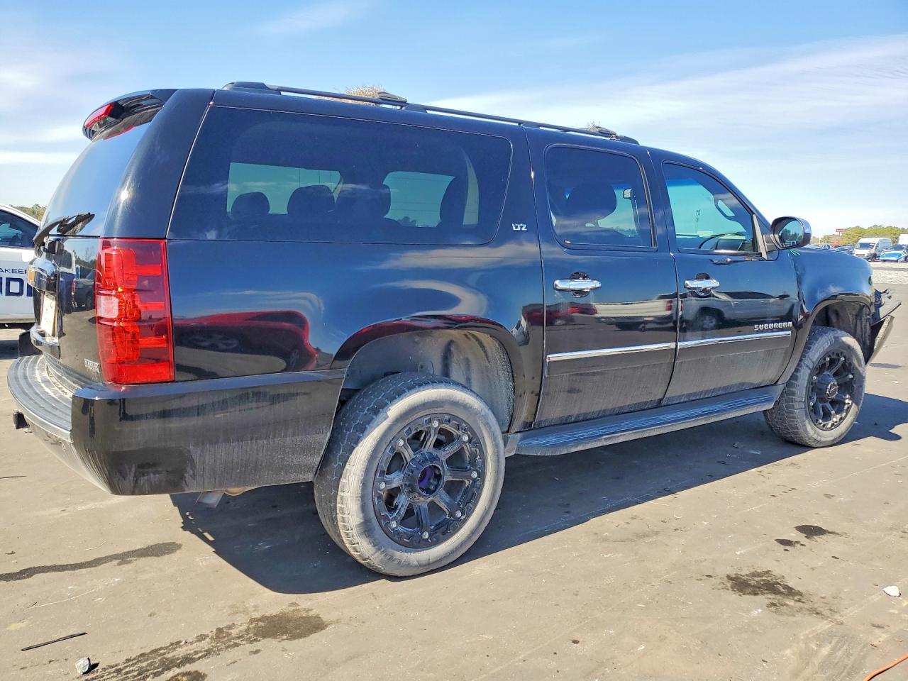 2012 CHEVROLET Suburban