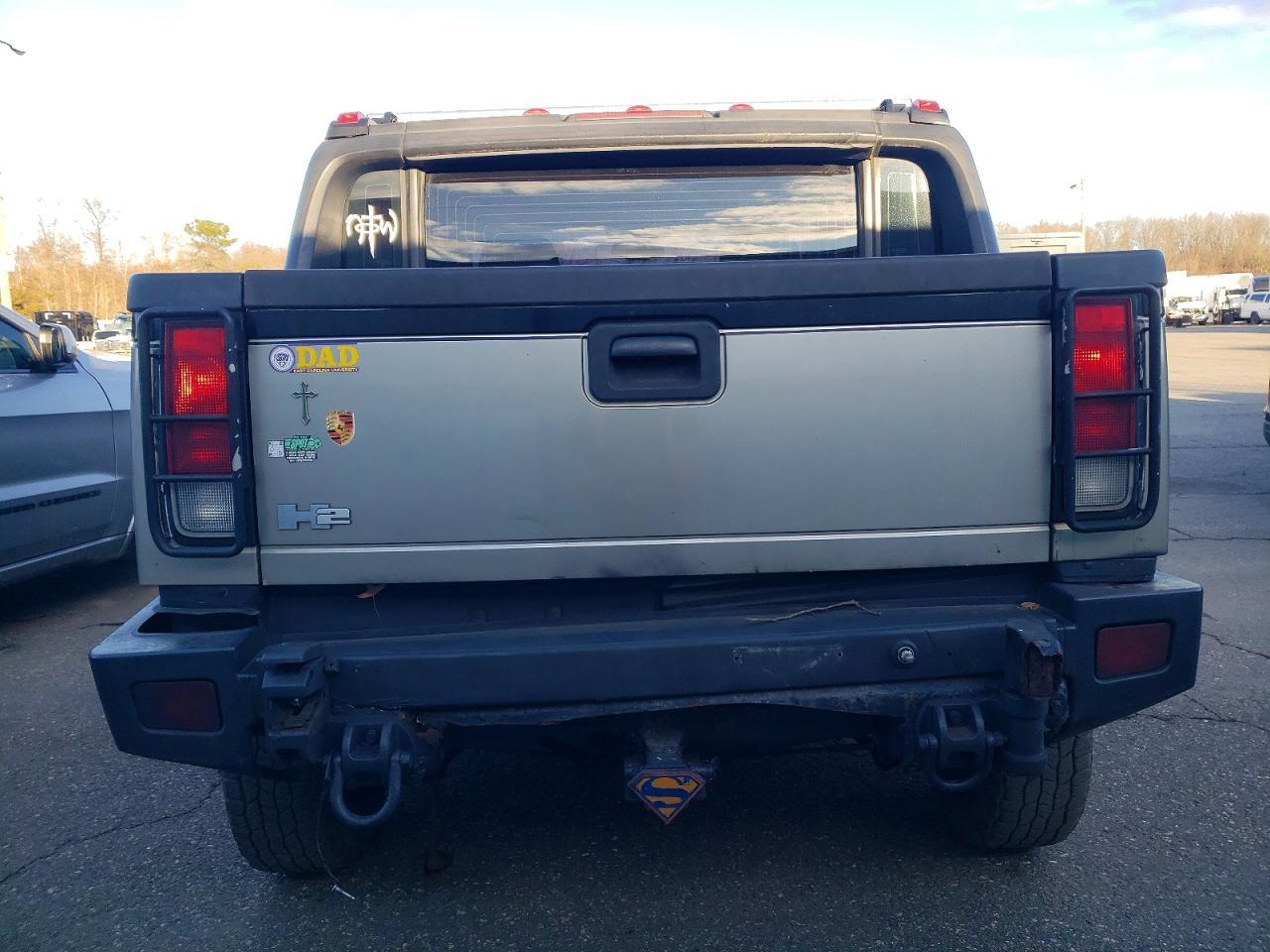 2005 HUMMER H2