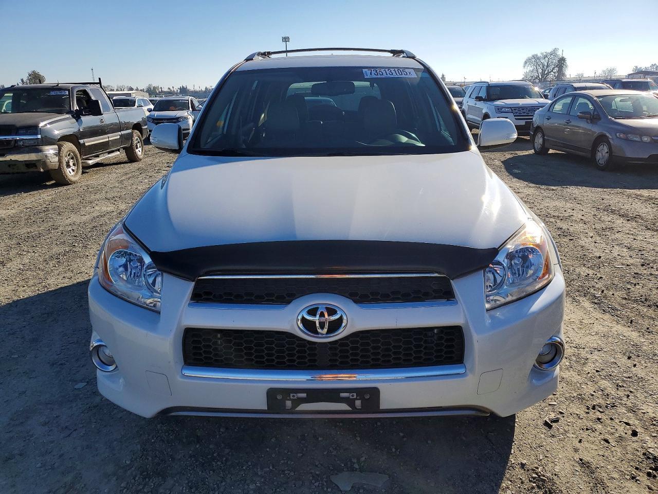 2011 TOYOTA RAV4