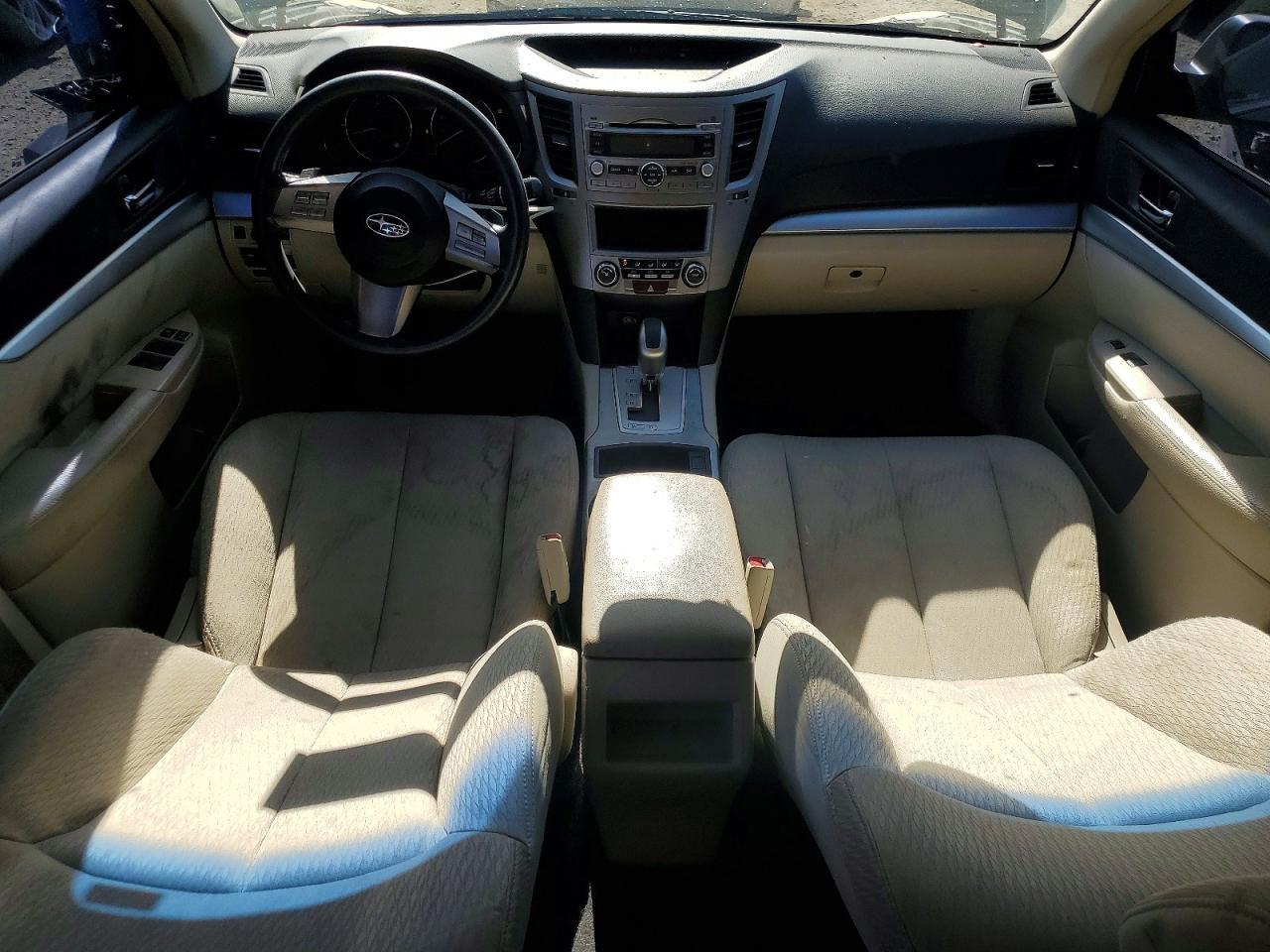 2010 SUBARU Outback