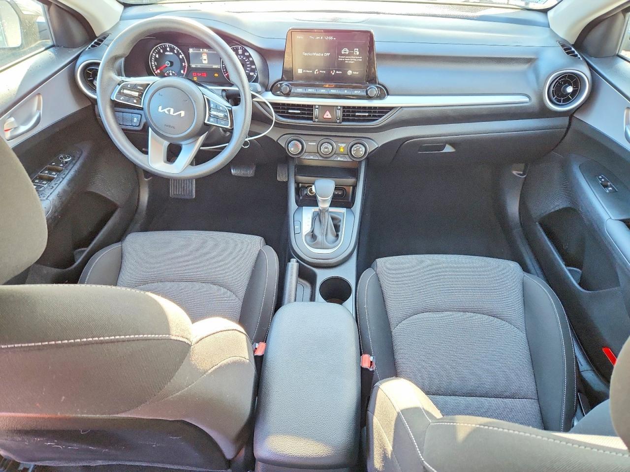 2023 KIA FORTE