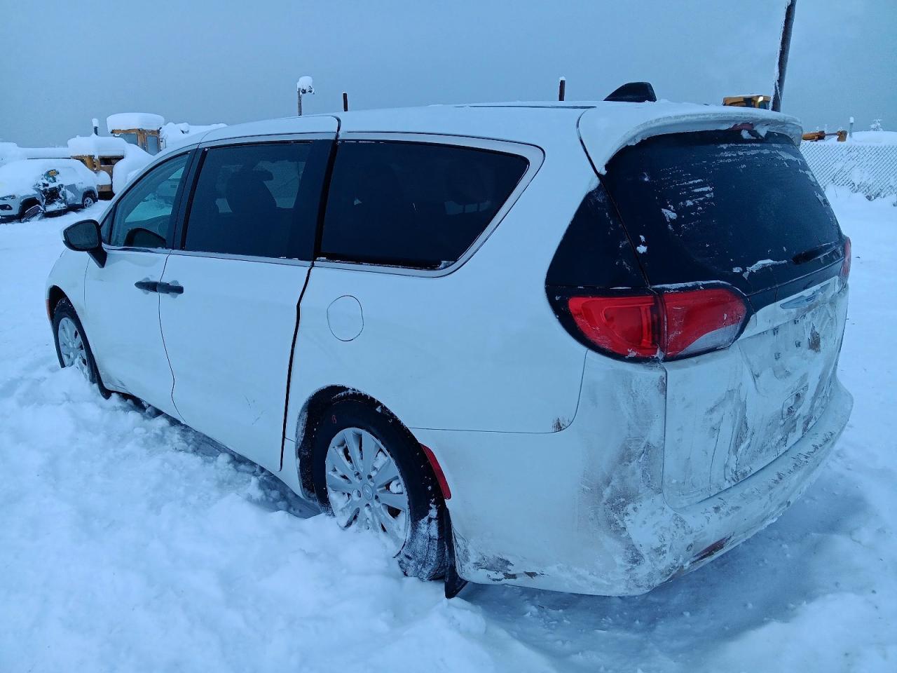 2020 CHRYSLER Voyager