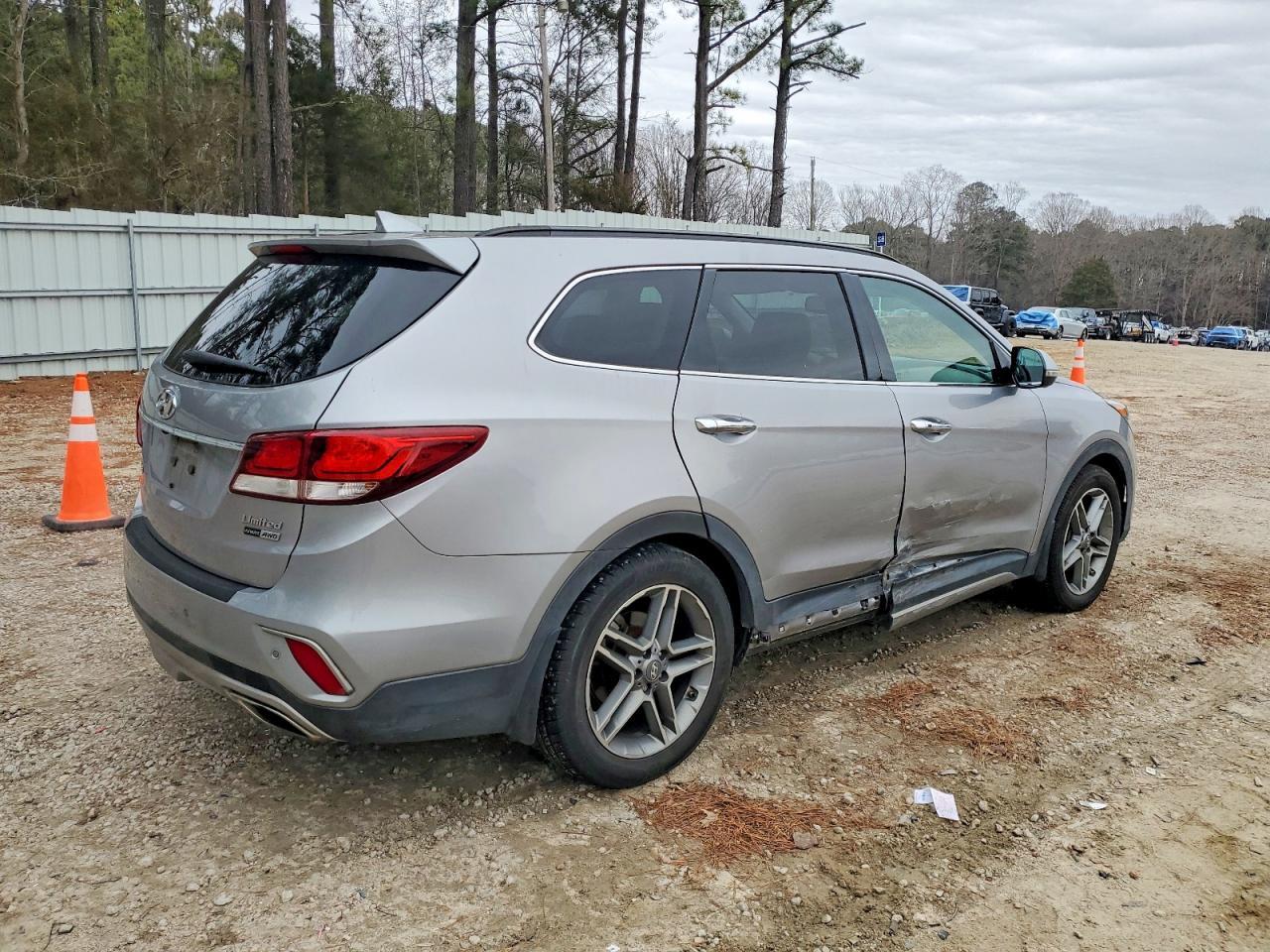 2017 HYUNDAI SANTA FE