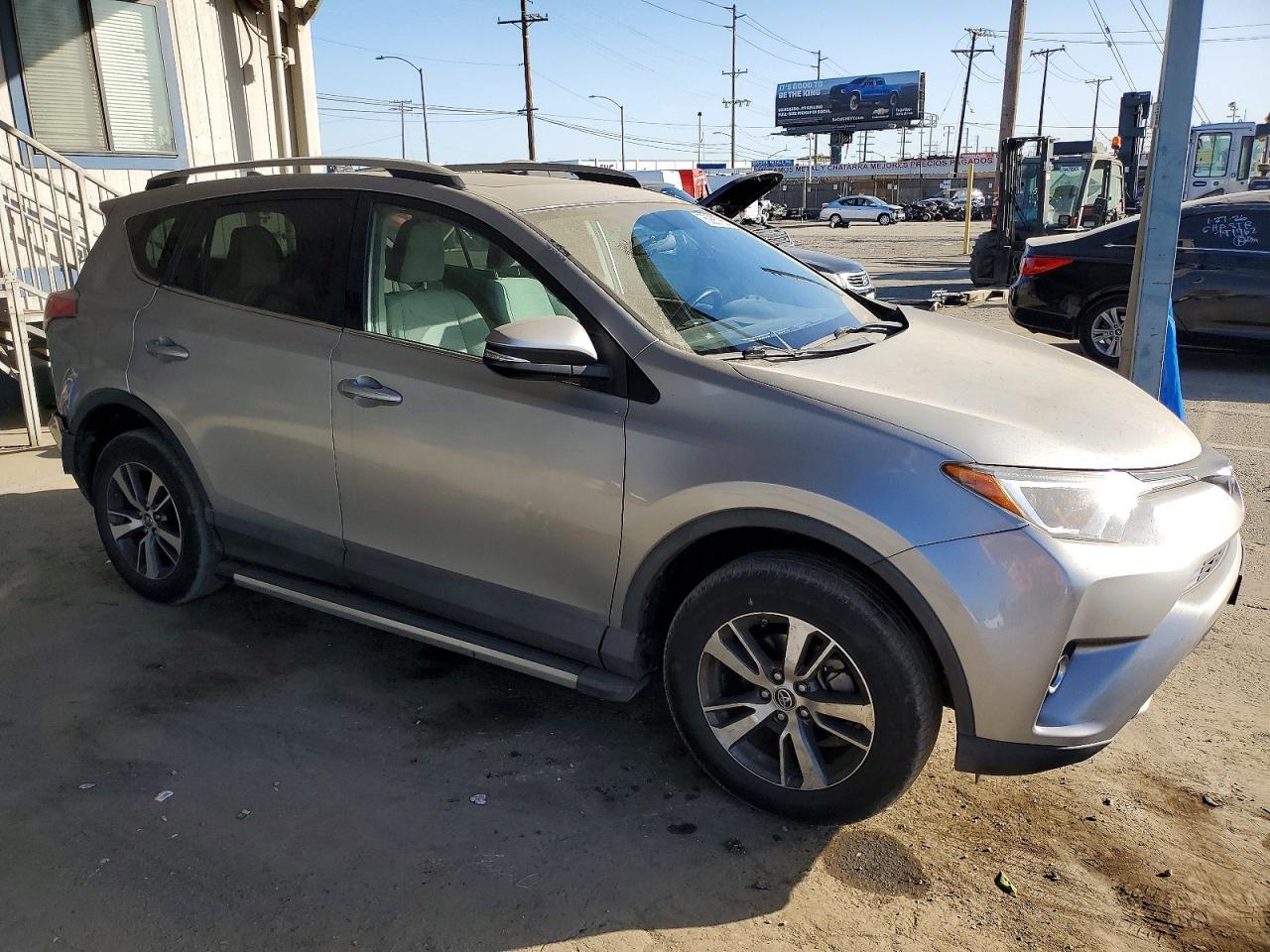 2016 TOYOTA RAV4