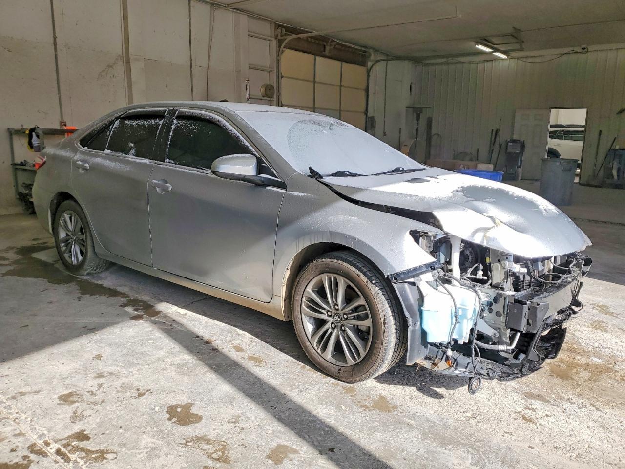 2017 TOYOTA CAMRY