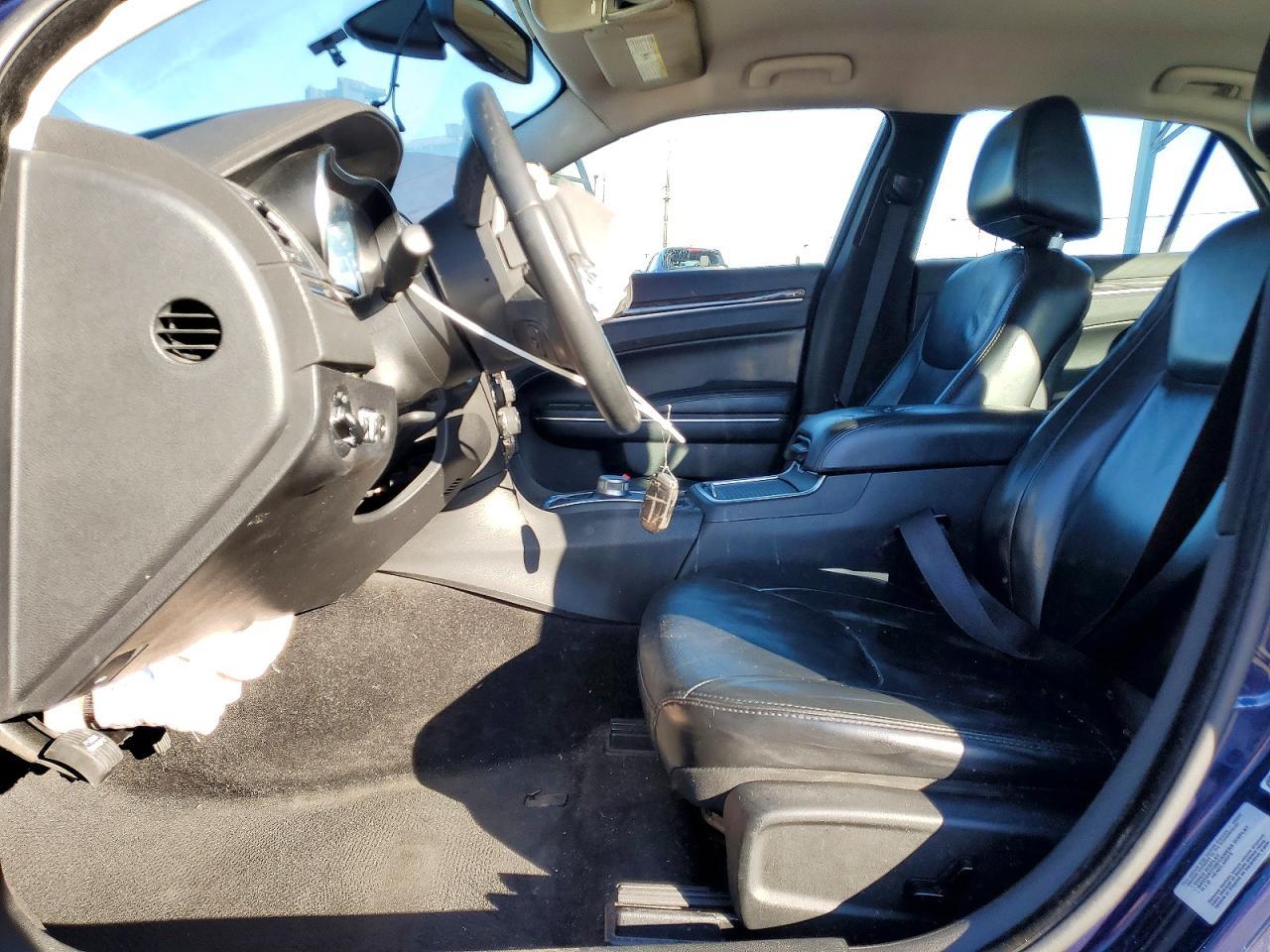 2015 CHRYSLER 300