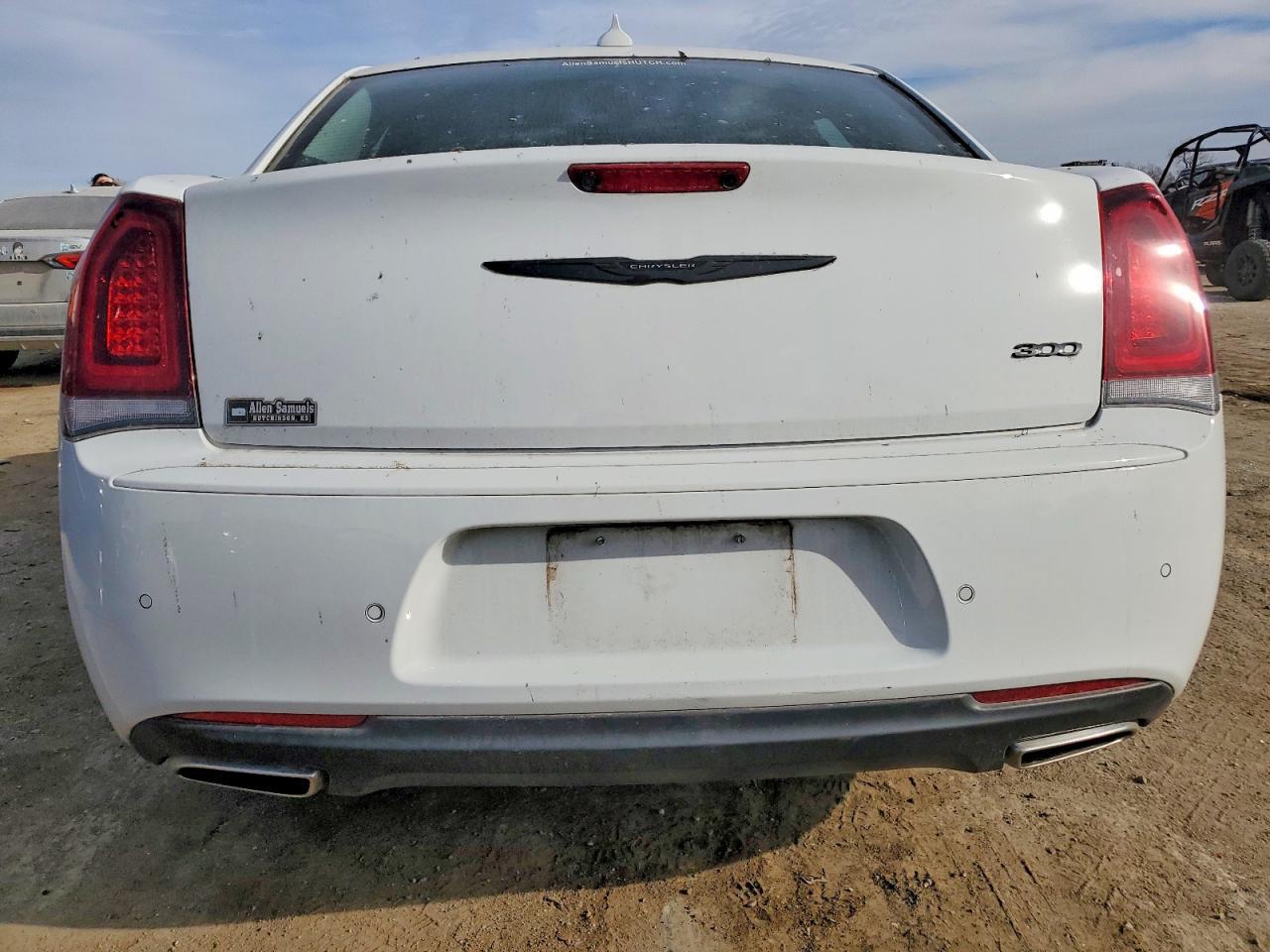 2023 CHRYSLER 300