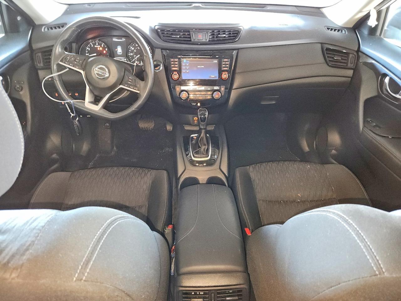 2017 NISSAN