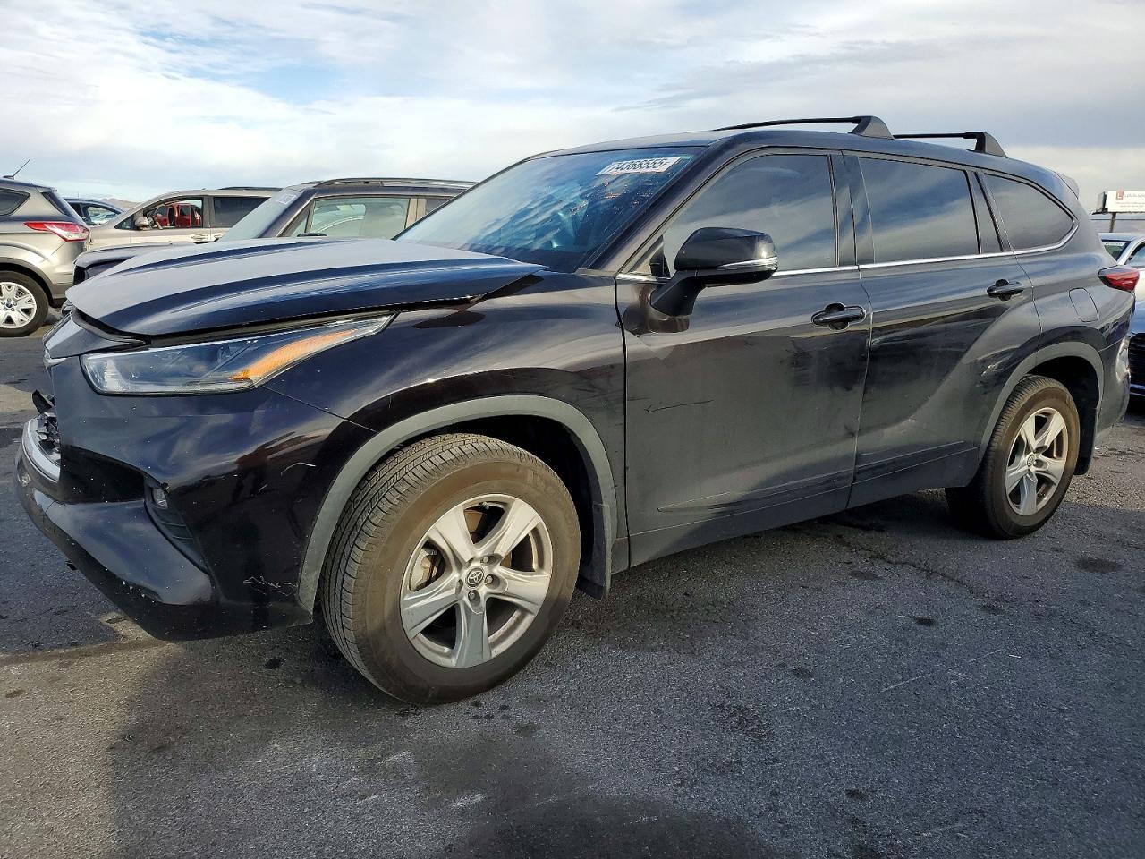 2021 TOYOTA HIGHLANDER