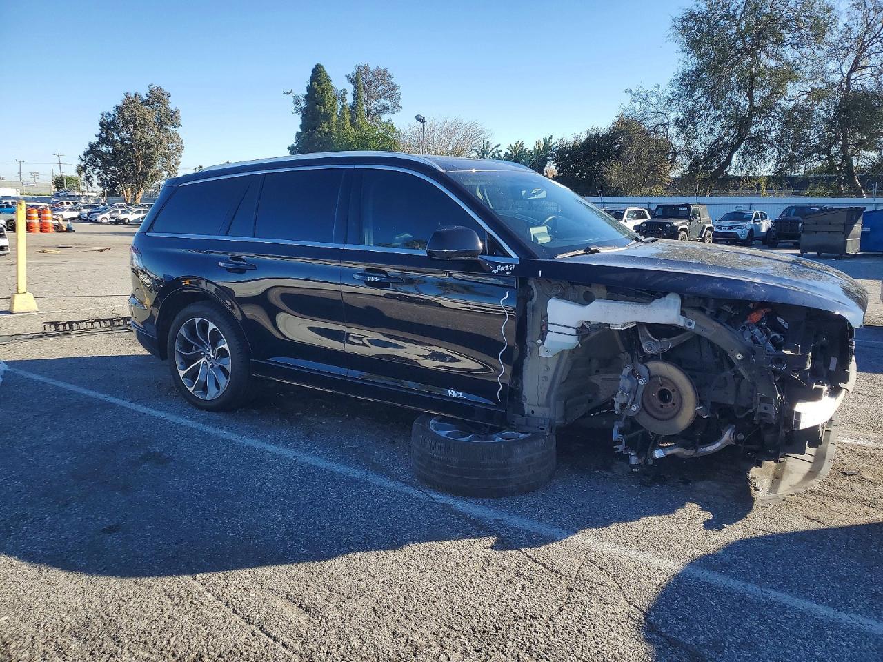 2023 LINCOLN Aviator