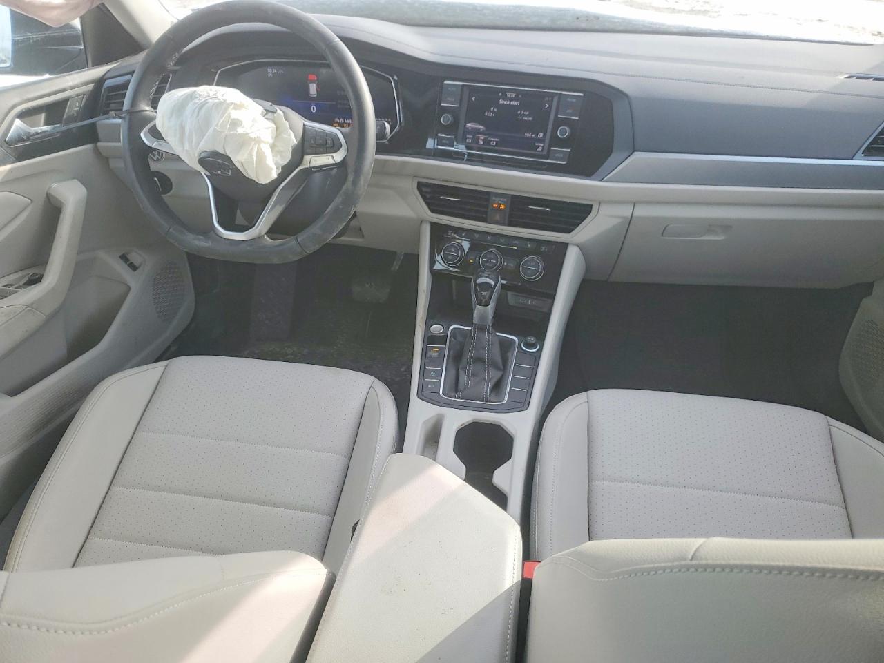 2024 VOLKSWAGEN JETTA