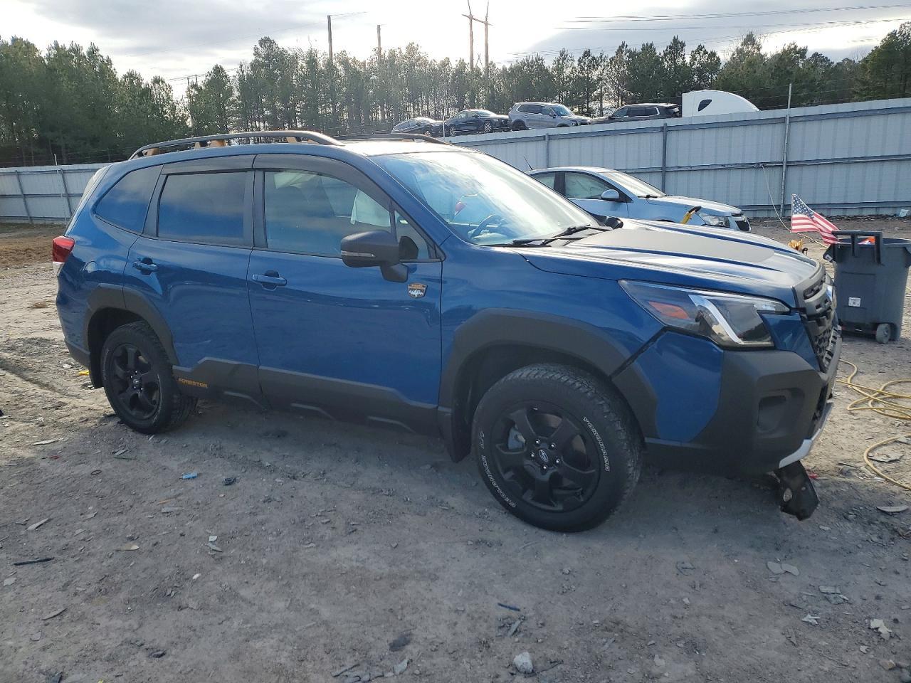 2022 SUBARU FORESTER