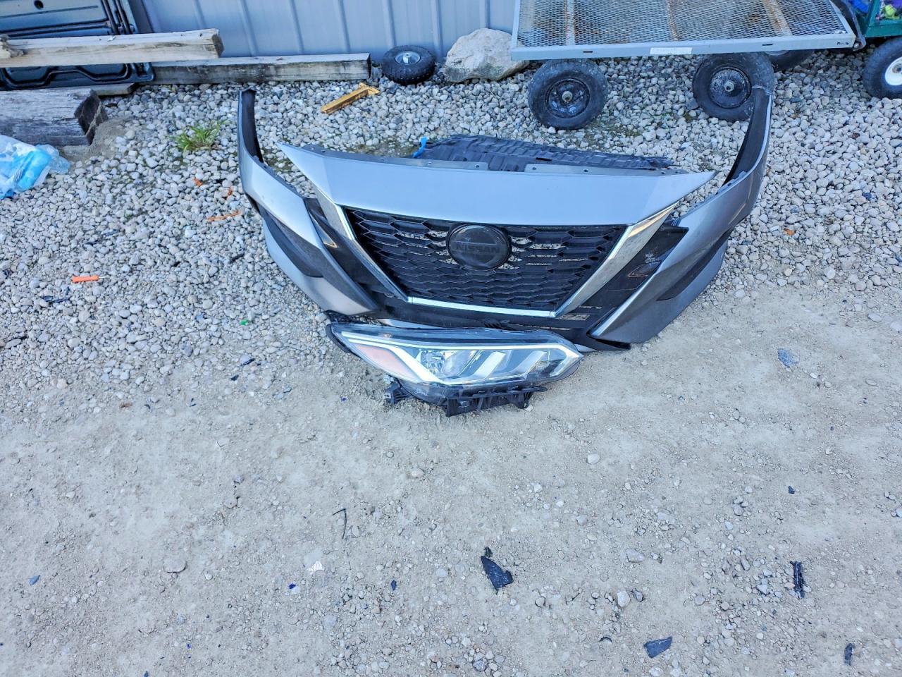 2022 NISSAN SENTRA