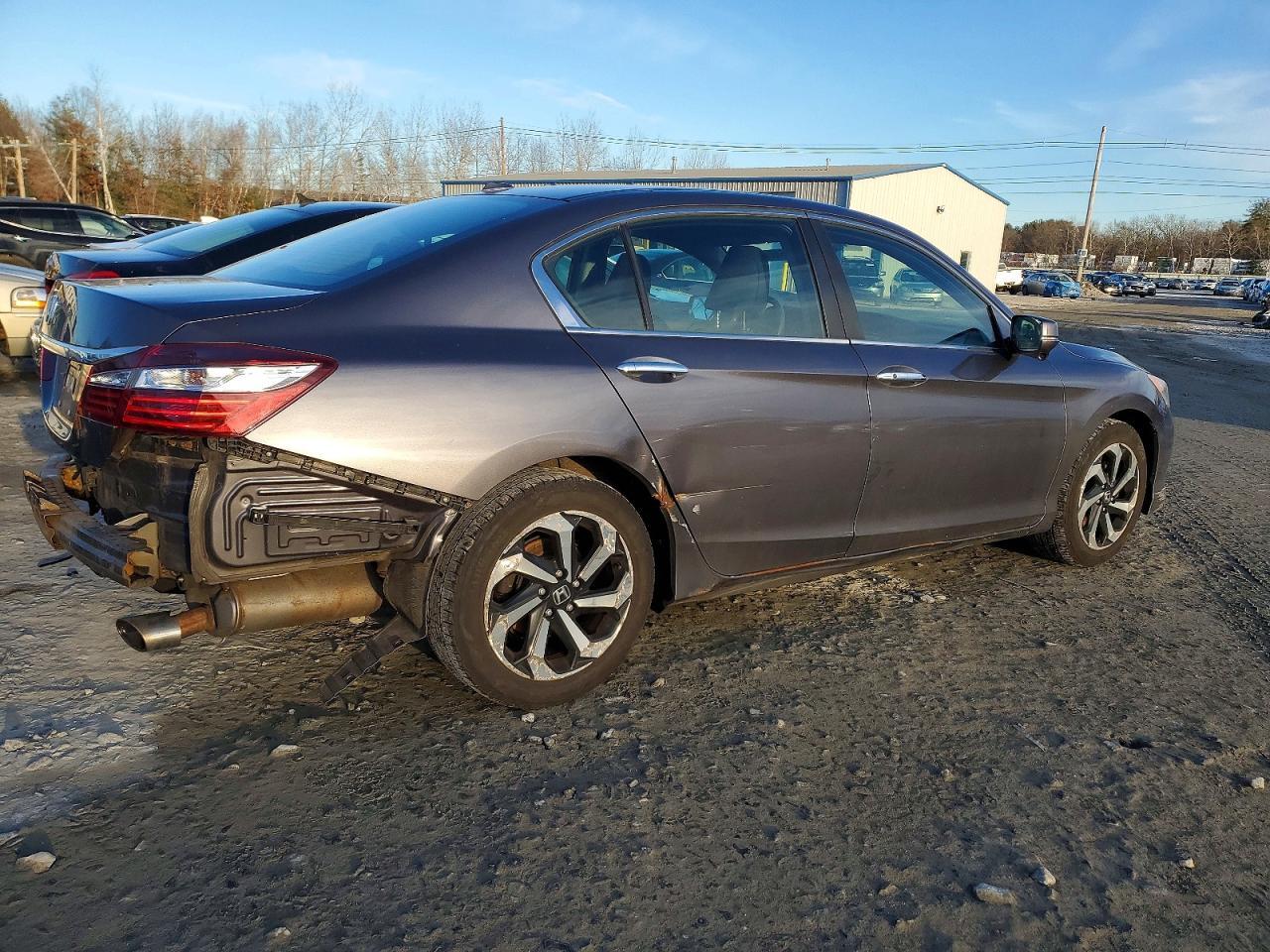 2017 HONDA ACCORD