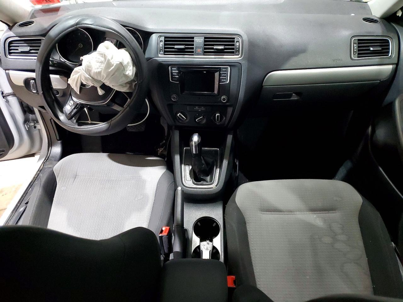 2018 VOLKSWAGEN JETTA